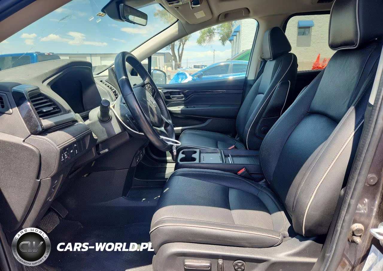 2025 Honda Odyssey Touring VIN:5FNRL6H88SB050192 - 7