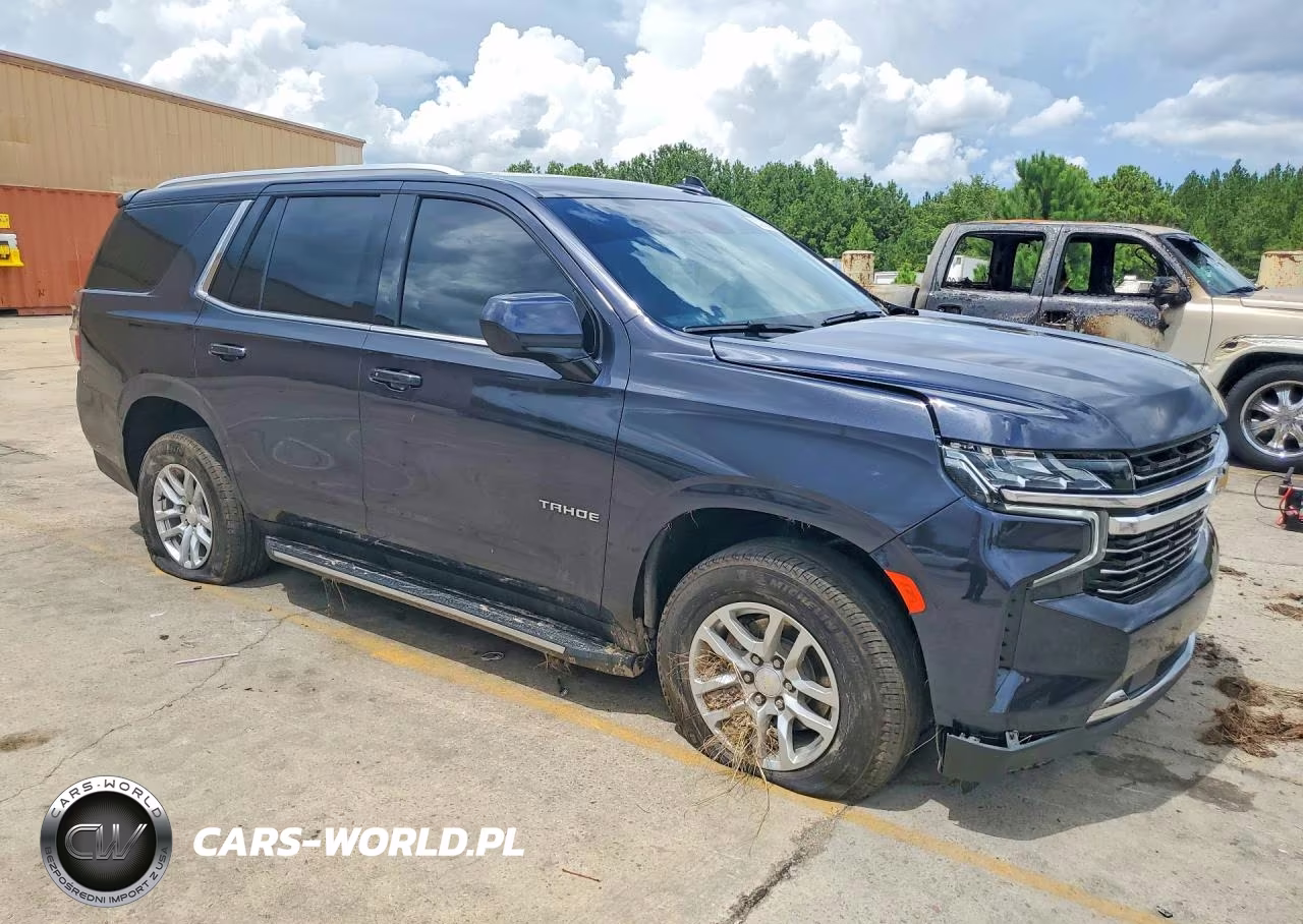 2023 Chevrolet Tahoe C1500 Lt VIN:1GNSCNKD9PR477925 - 4