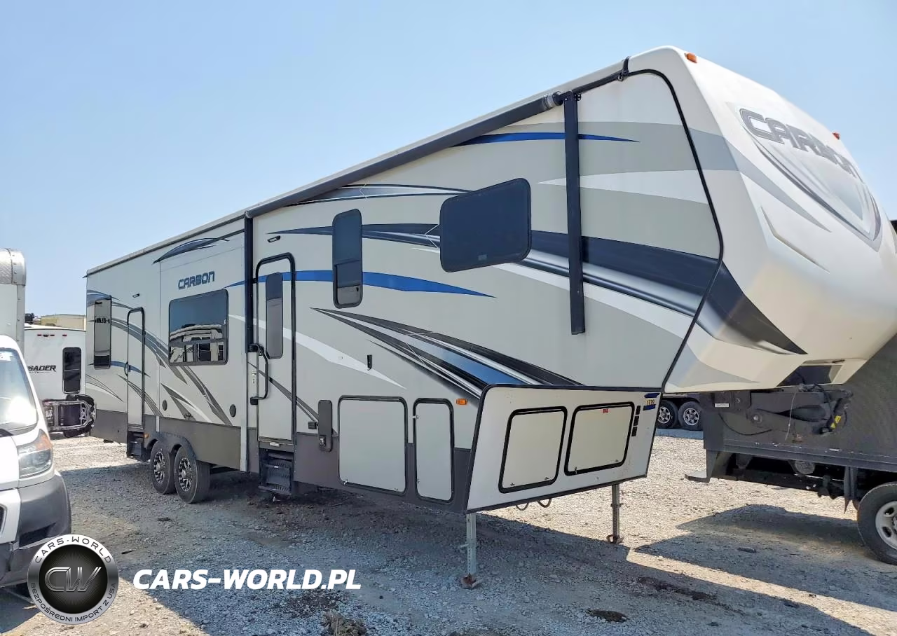 2015 Keystone Carbon Camper