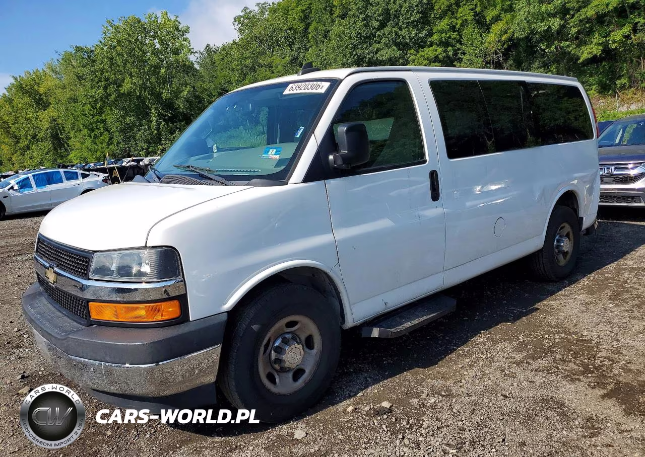 2018 Chevrolet Express G2500 Lt VIN:1GAWGFFG3J1271006 - 1