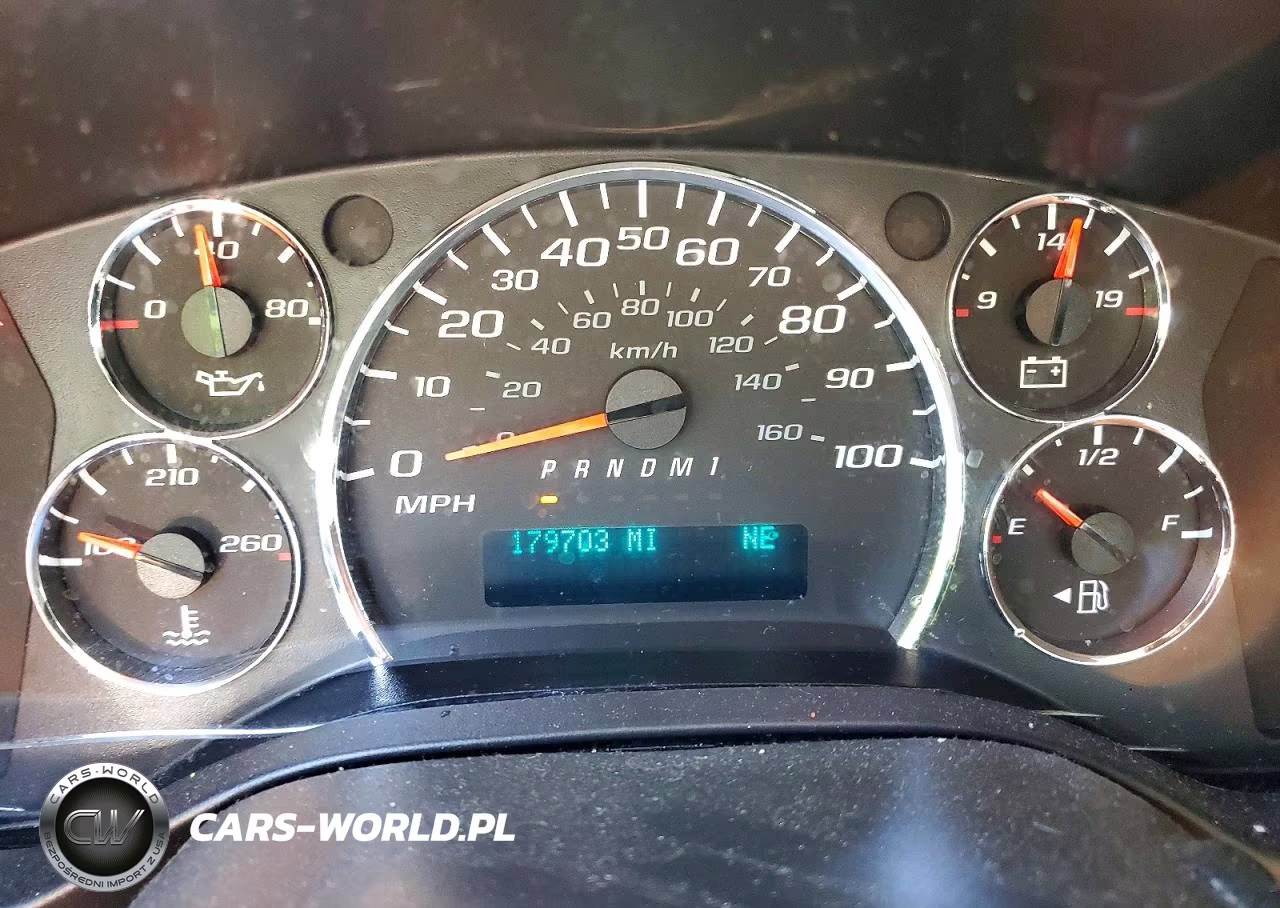 2018 Chevrolet Express G2500 Lt VIN:1GAWGFFG3J1271006 - 9