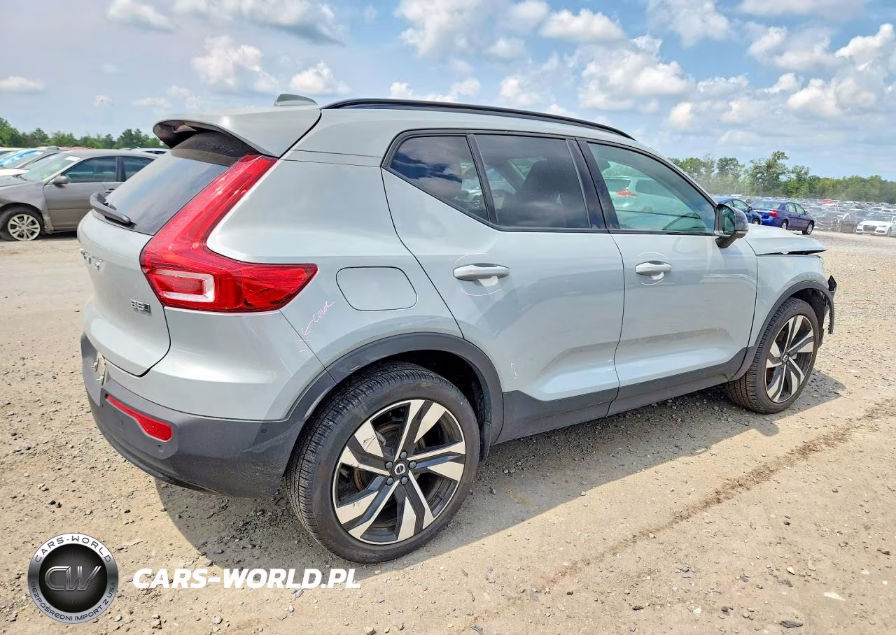 2024 Volvo Xc40 Ultimate VIN:YV4L12UM6R2282453 - 3