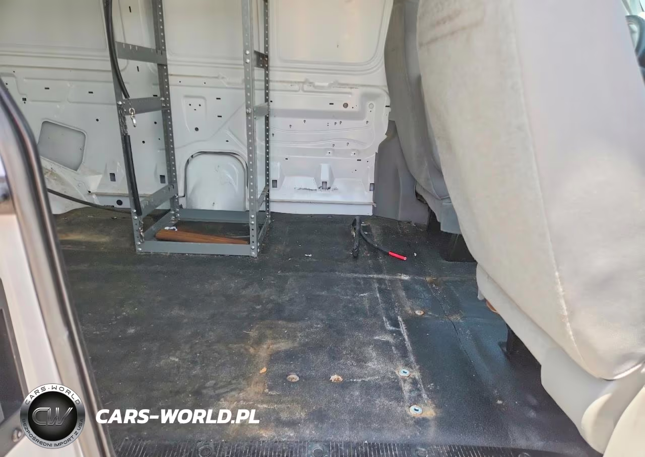 2011 Ford Econoline E250 Van VIN:1FTNE2ELXBDA70820 - 11