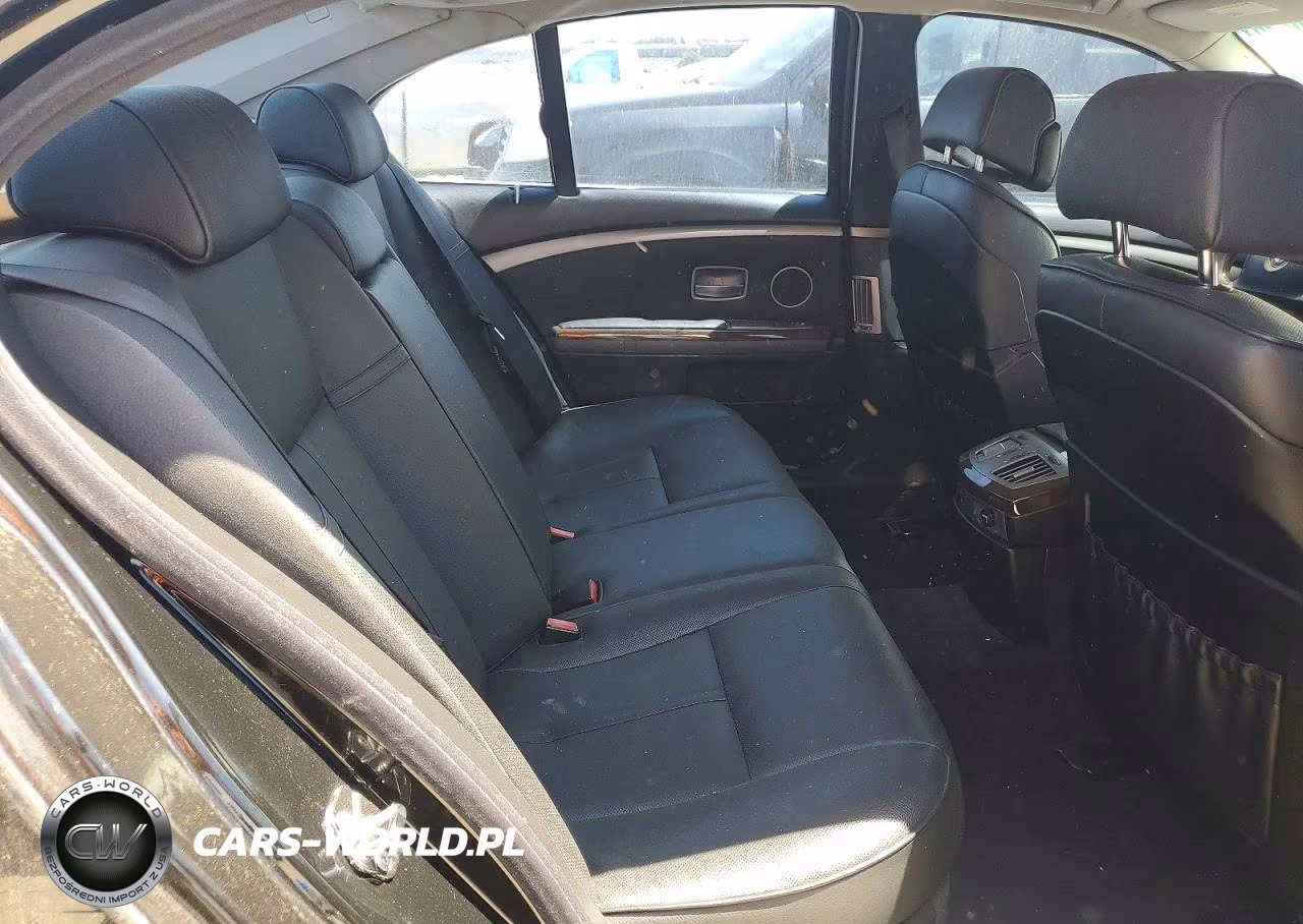 2007 BMW 750 I VIN:WBAHL83547DT10653 - 10