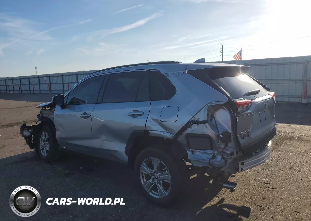 2024 Toyota Rav4 Xle VIN:2T3W1RFV2RC282649 - 2