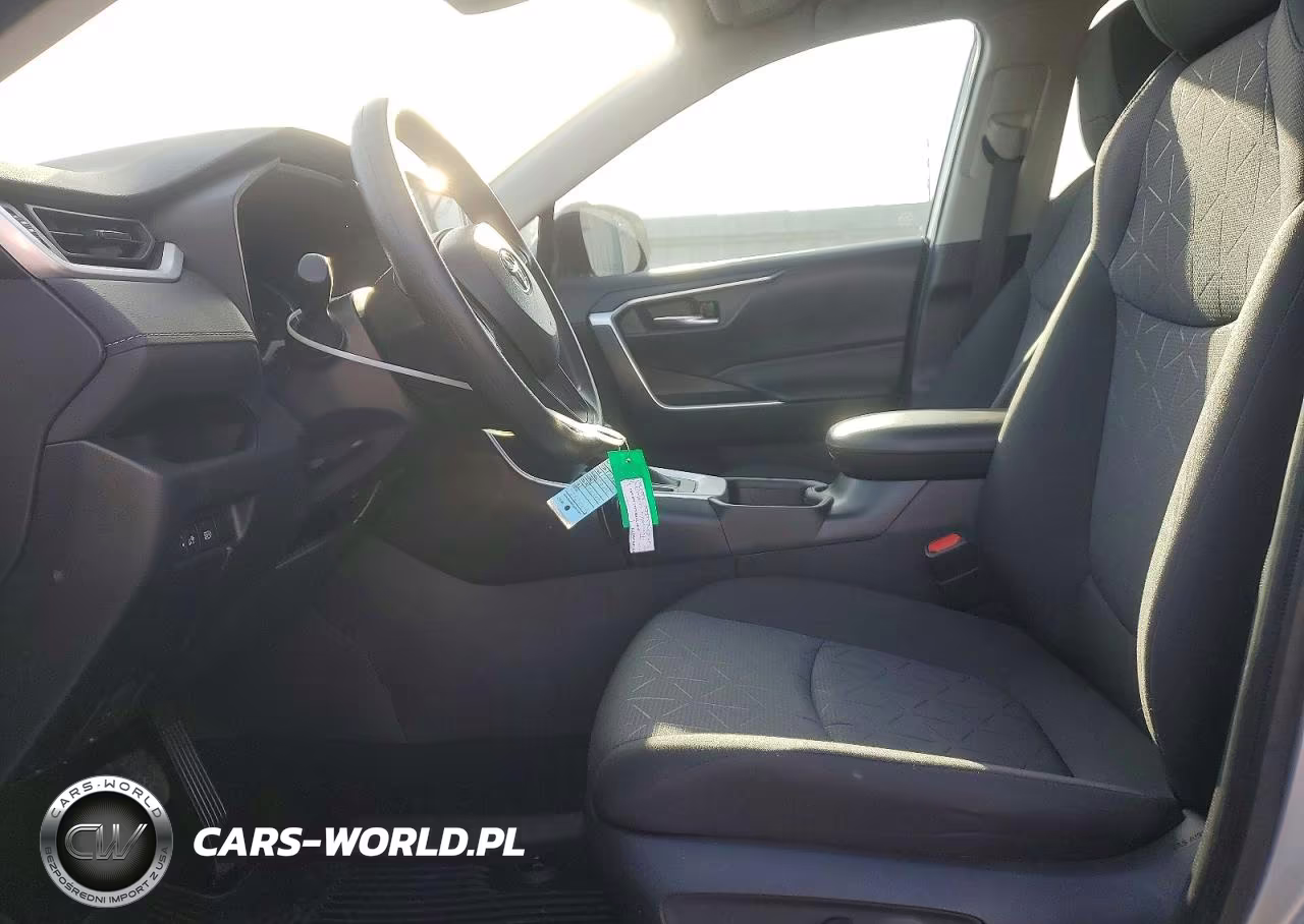 2024 Toyota Rav4 Xle VIN:2T3W1RFV2RC282649 - 7
