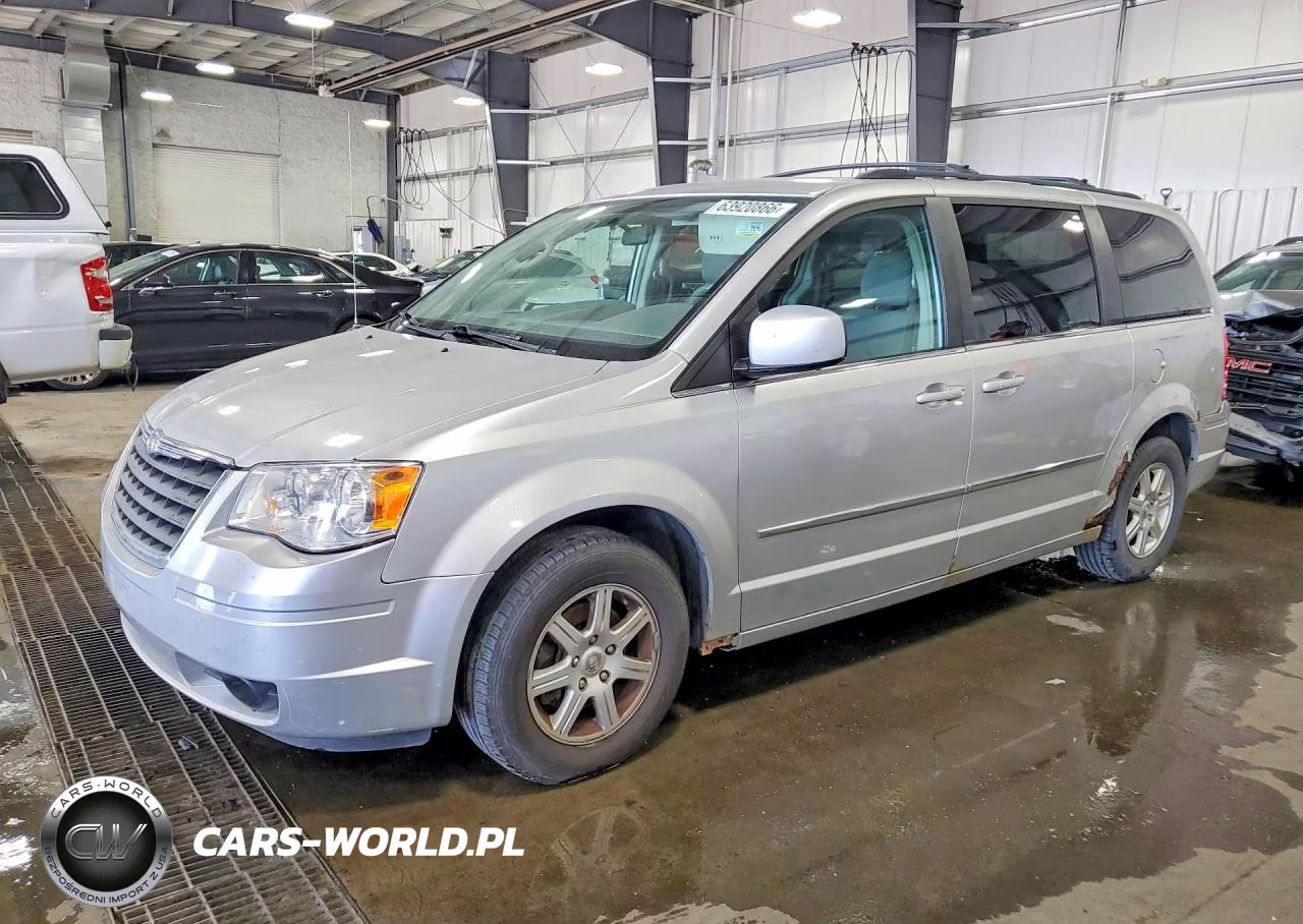 2010 Chrysler Town & Country Touring VIN:2A4RR5D13AR427705 - 1