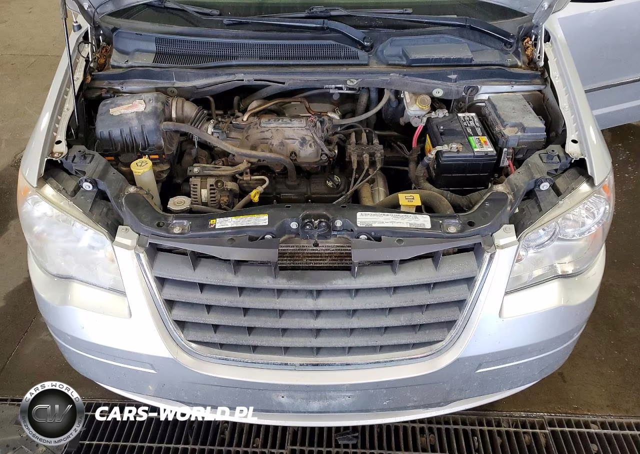 2010 Chrysler Town & Country Touring VIN:2A4RR5D13AR427705 - 12