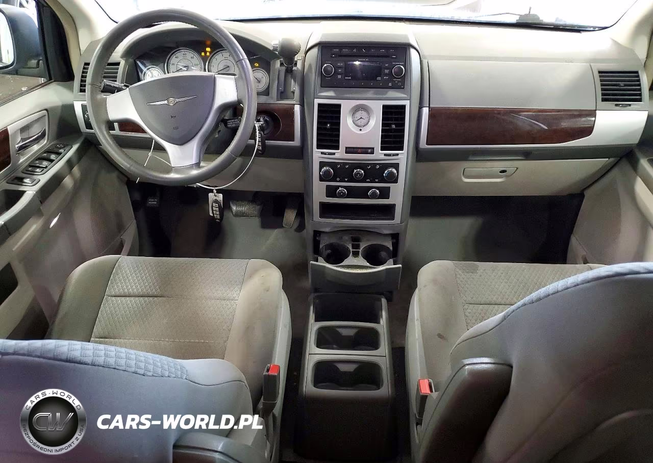 2010 Chrysler Town & Country Touring VIN:2A4RR5D13AR427705 - 8
