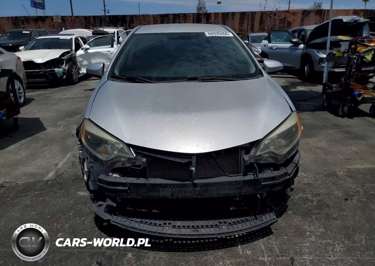 2016 Toyota Corolla Le VIN:5YFBURHE0GP484303 - 5