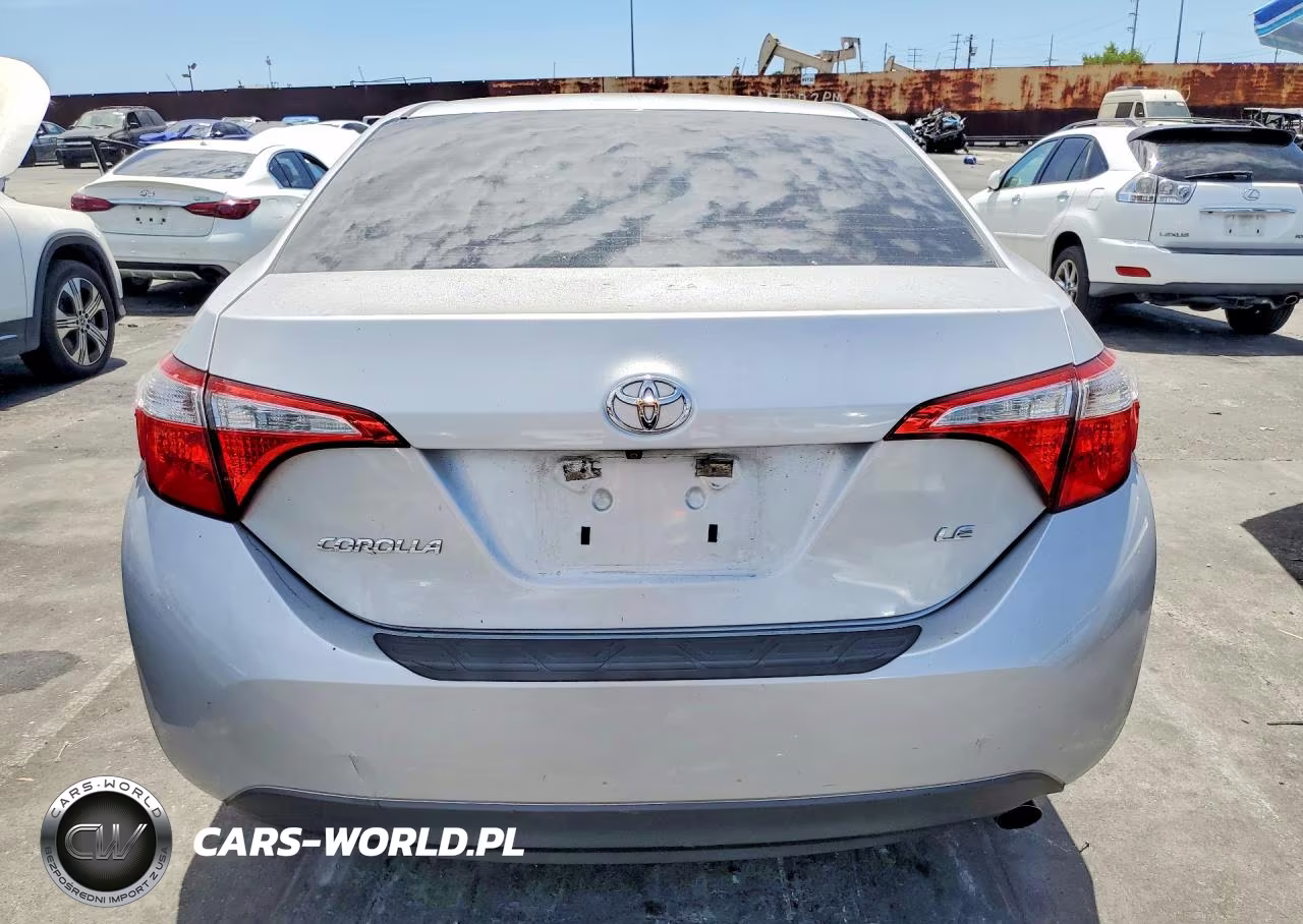 2016 Toyota Corolla Le VIN:5YFBURHE0GP484303 - 6