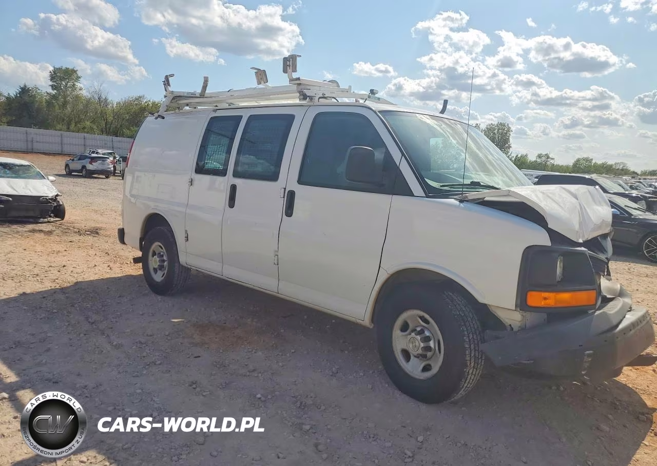 2012 Chevrolet Express G2500 VIN:1GCWGFCB8C1122822 - 4