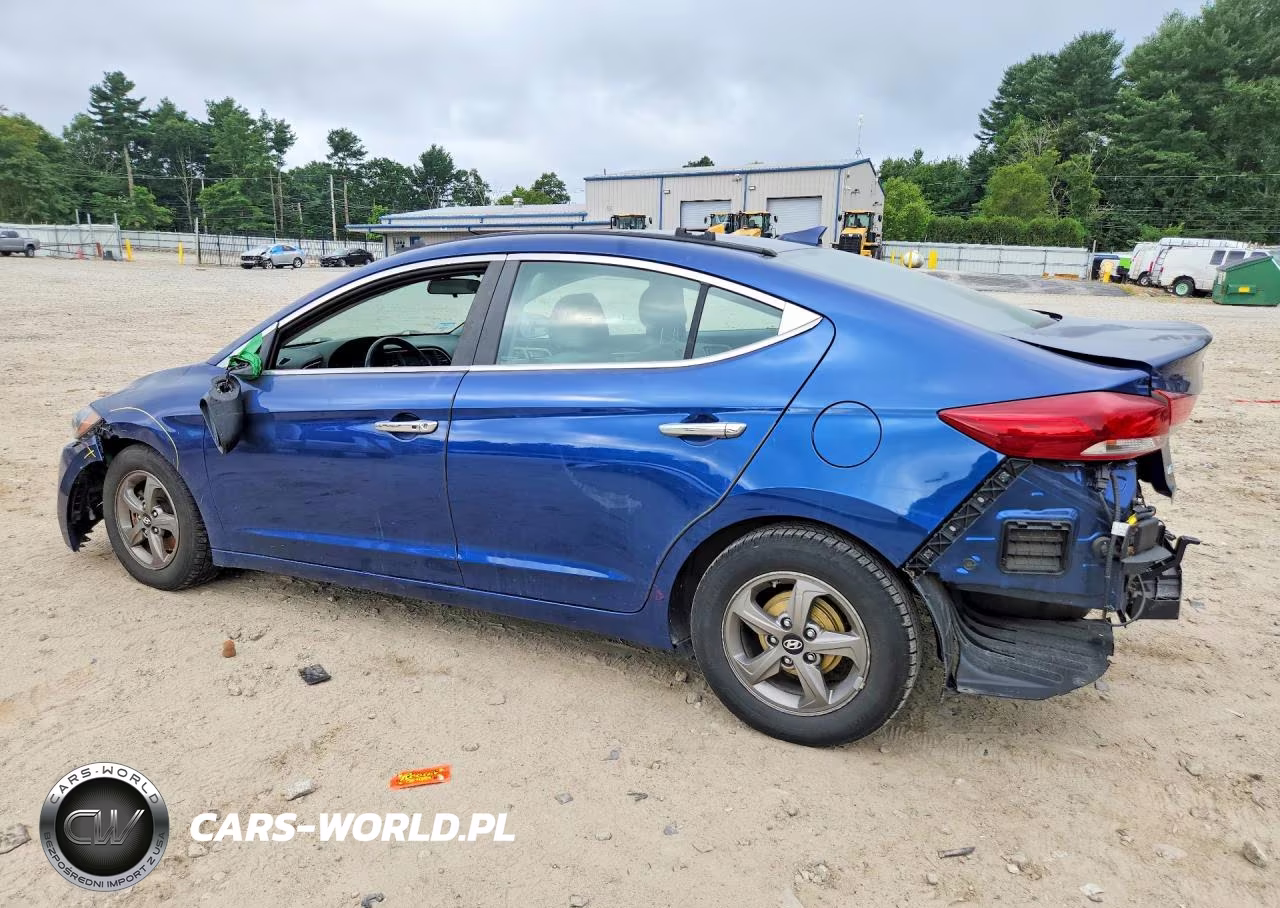 HYUNDAI ELANTRA VIN:5NPD94LAXHH069487 - 2