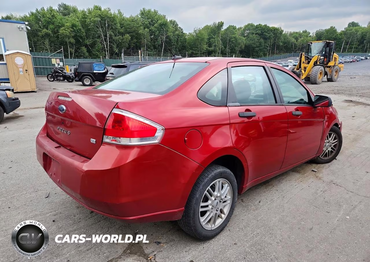 2009 Ford Focus Se VIN:1FAHP35N69W160923 - 3