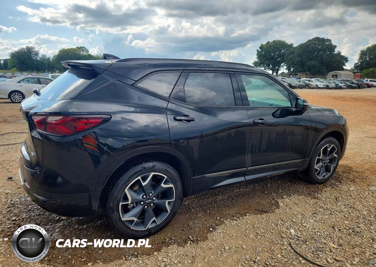 2021 Chevrolet Blazer Rs VIN:3GNKBERS7MS585167 - 3