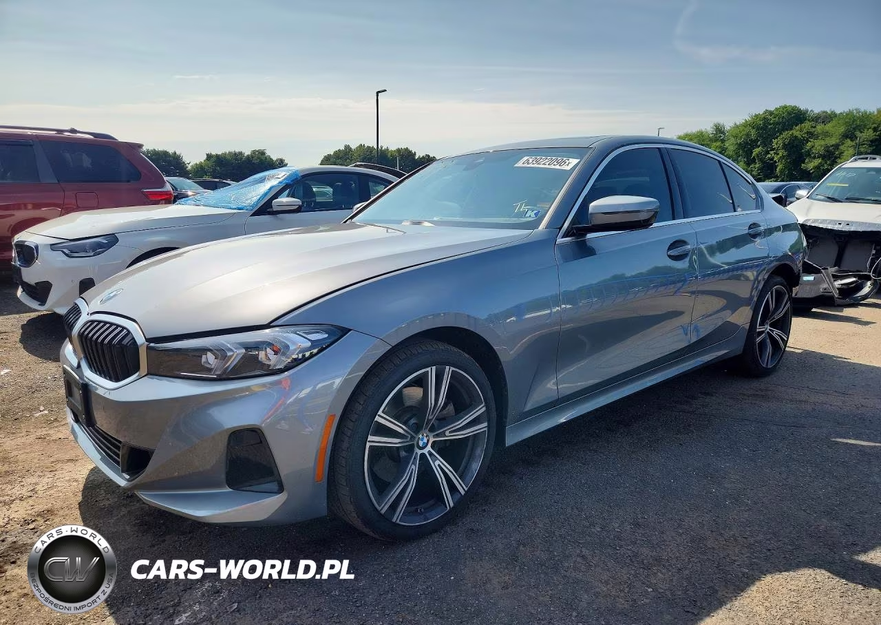 2024 BMW 330Xi – zdjęcie 1 z 12