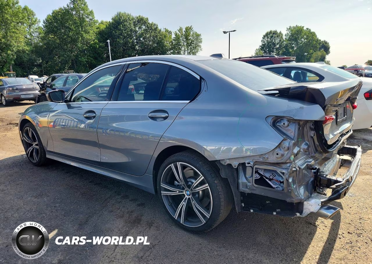 2024 BMW 330Xi VIN:3MW89FF09R8E26711 - 2