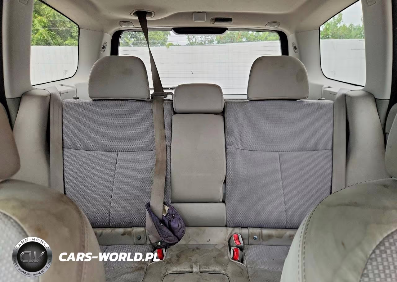 2011 Subaru Forester 2.5X Premium VIN:JF2SHADC6BH737799 - 10