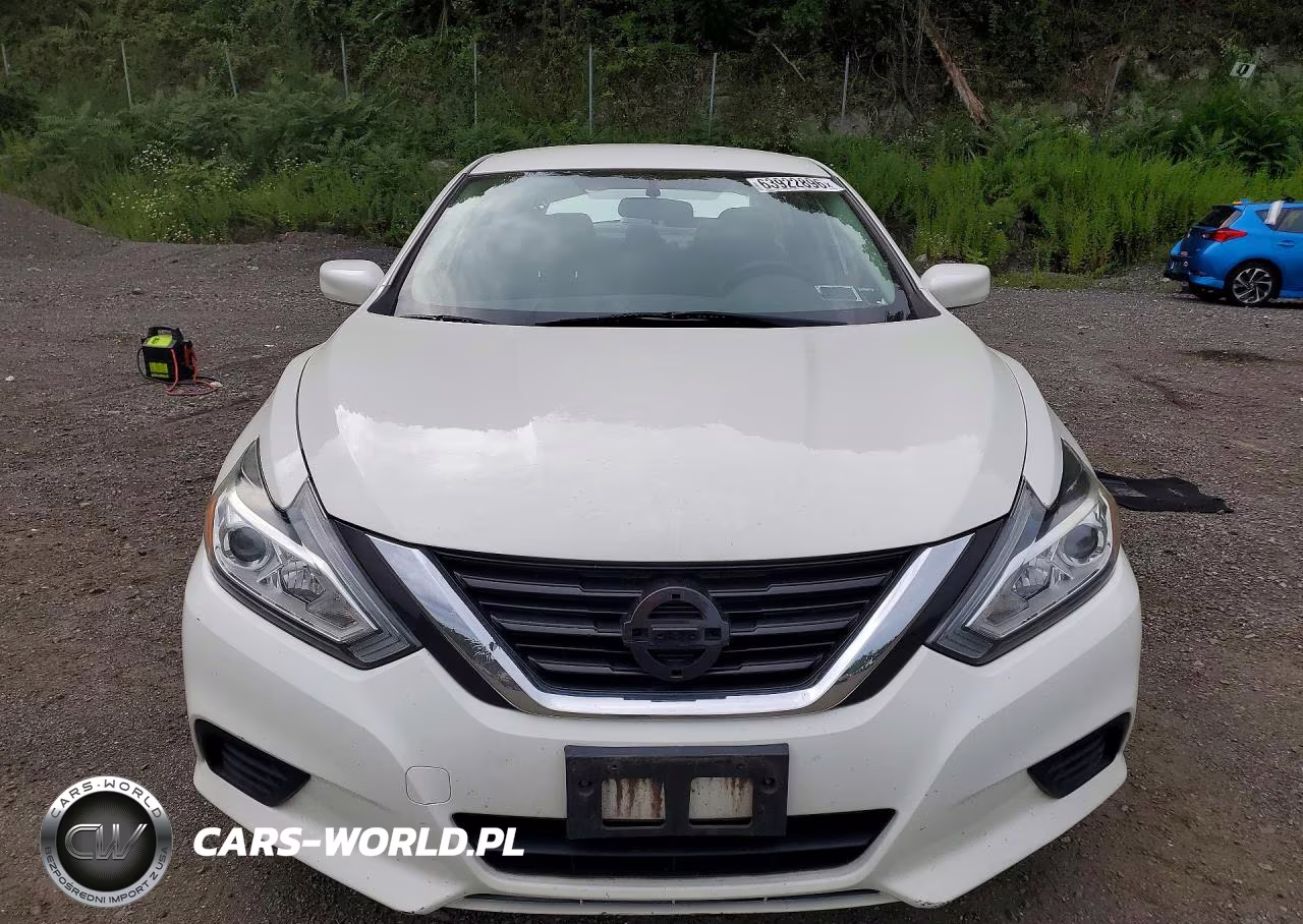 2017 Nissan Altima 2.5 S VIN:1N4AL3AP3HC250065 - 5