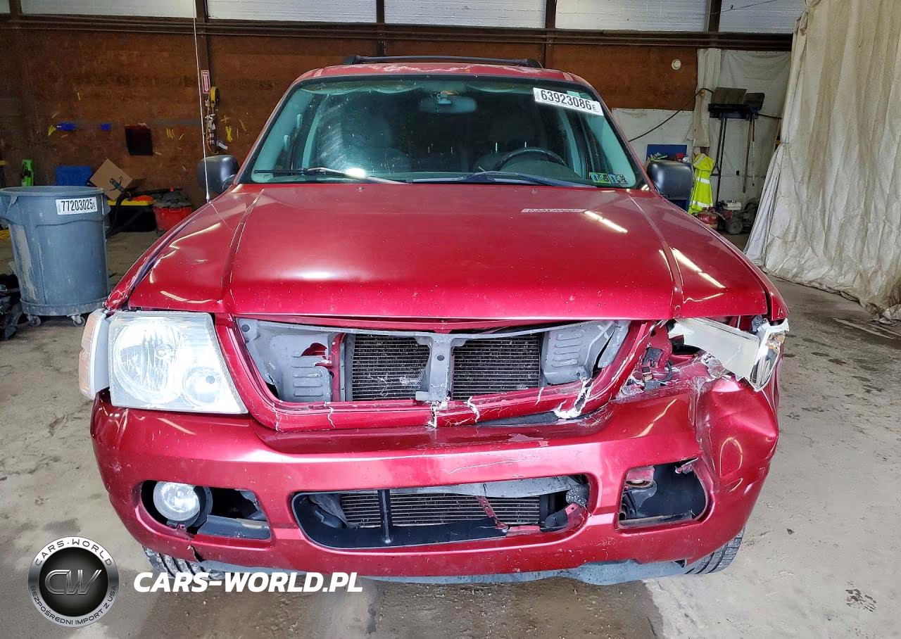 2005 Ford Explorer Xlt VIN:1FMZU73E75UA56380 - 5
