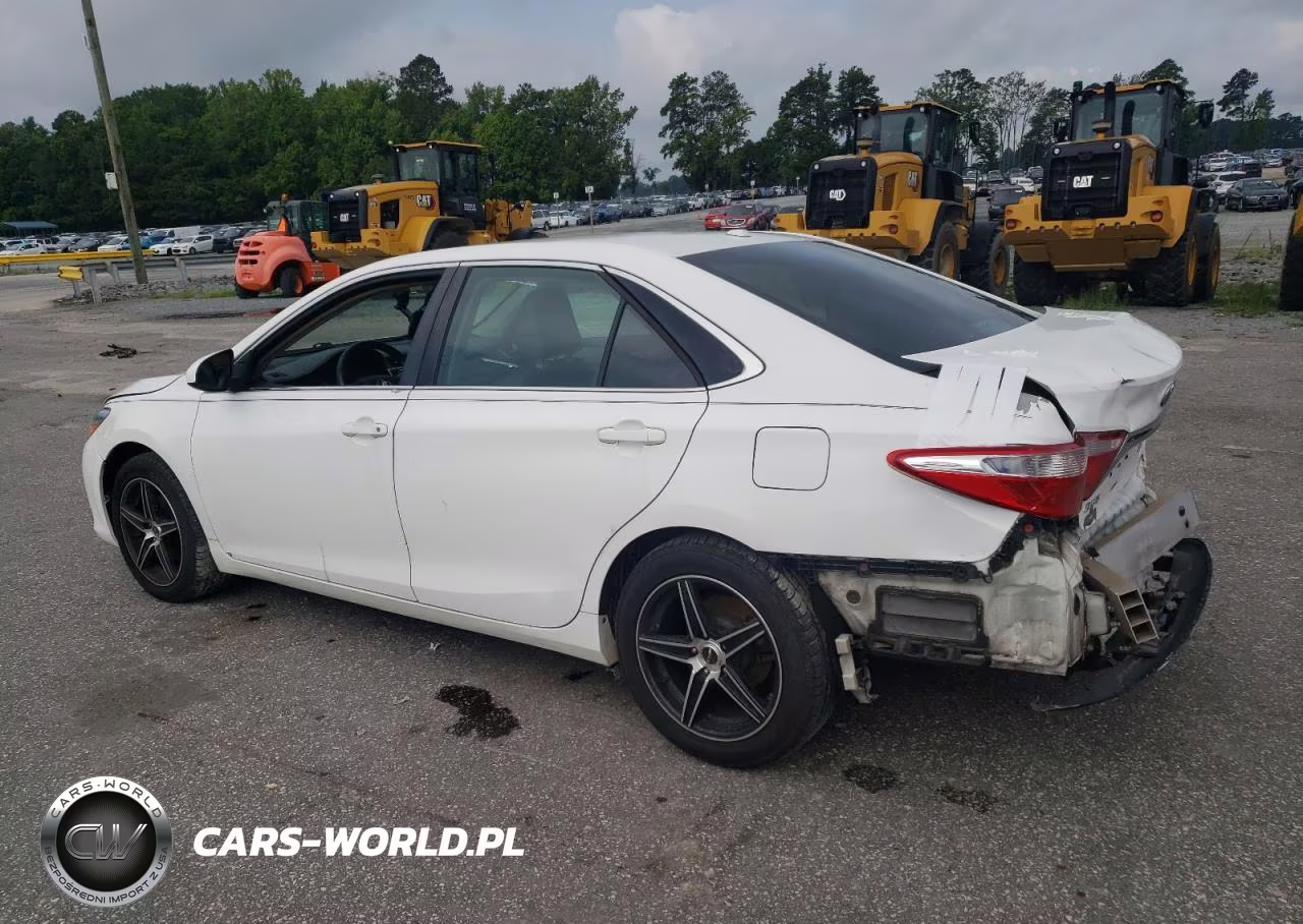 2016 Toyota Camry Le VIN:4T4BF1FK2GR553520 - 2