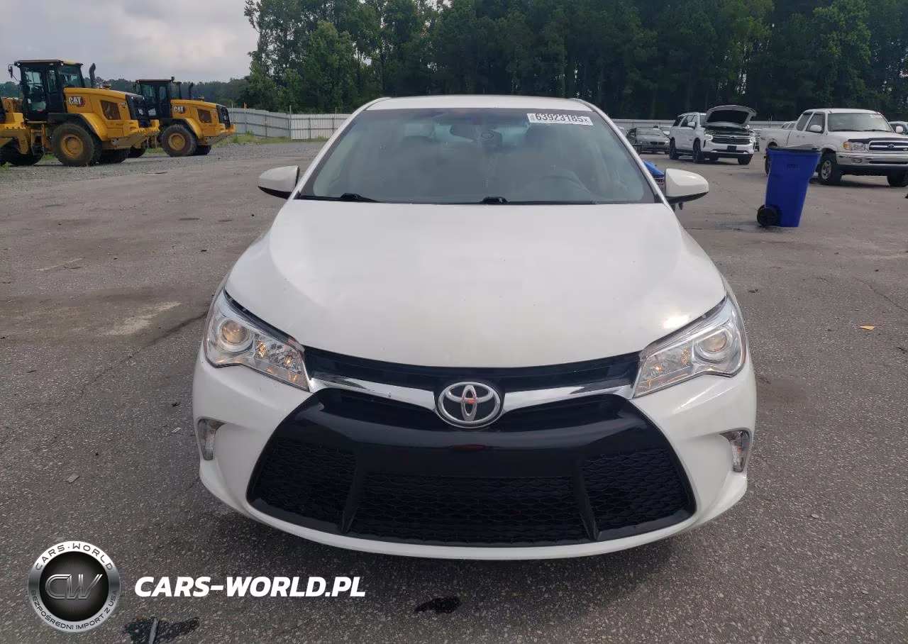 2016 Toyota Camry Le VIN:4T4BF1FK2GR553520 - 5