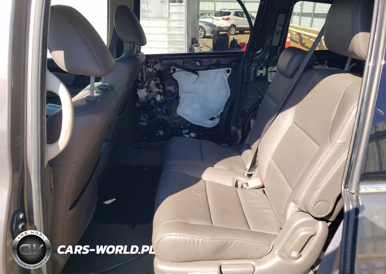 2013 Honda Odyssey Touring VIN:5FNRL5H95DB092048 - 11