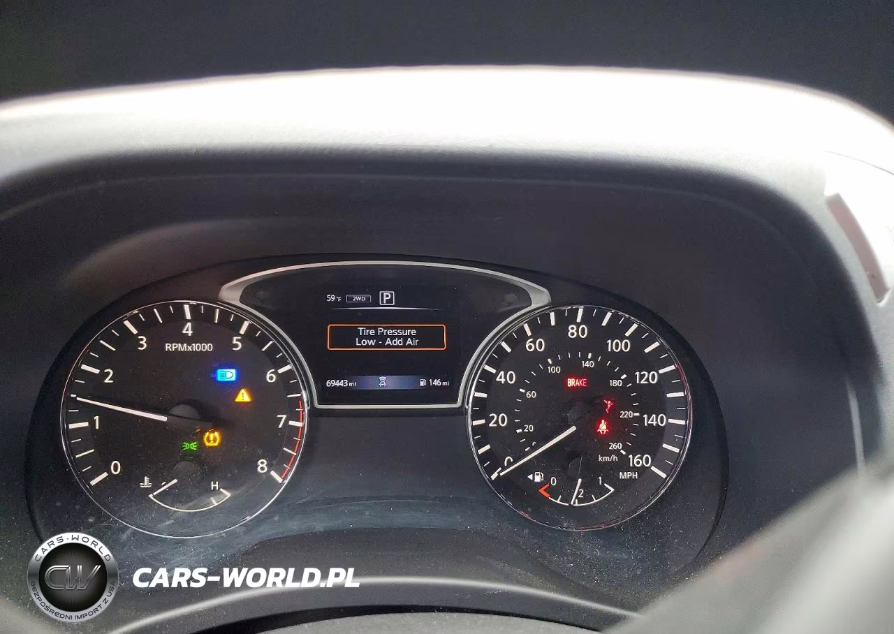 2019 Nissan Pathfinder S VIN:5N1DR2MM0KC642179 - 9