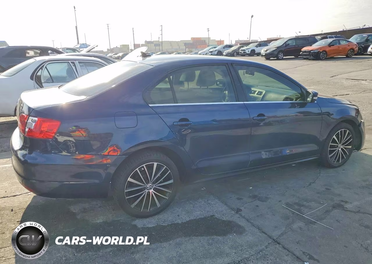 2012 Volkswagen Jetta Sel VIN:3VWLP7AJ4CM381133 - 3