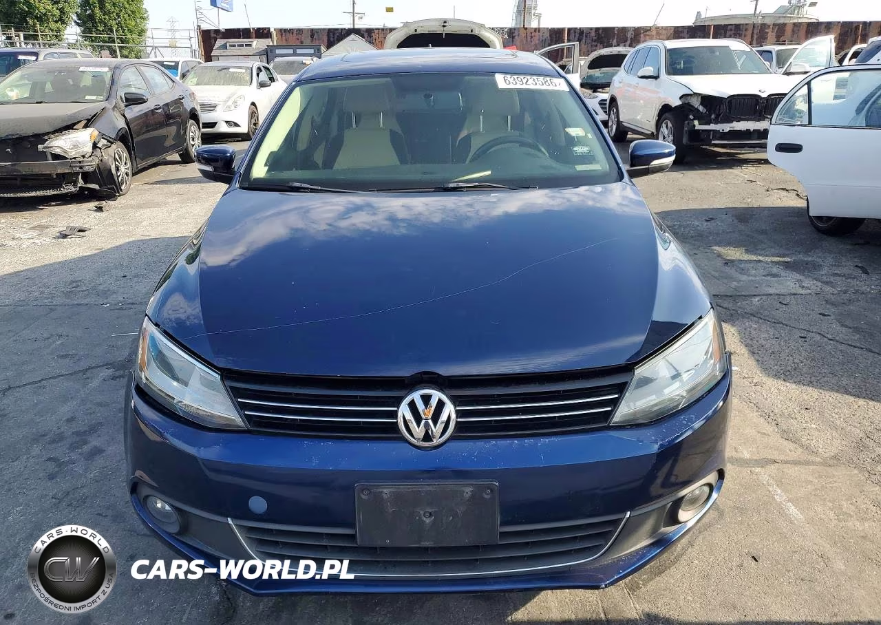 2012 Volkswagen Jetta Sel VIN:3VWLP7AJ4CM381133 - 5