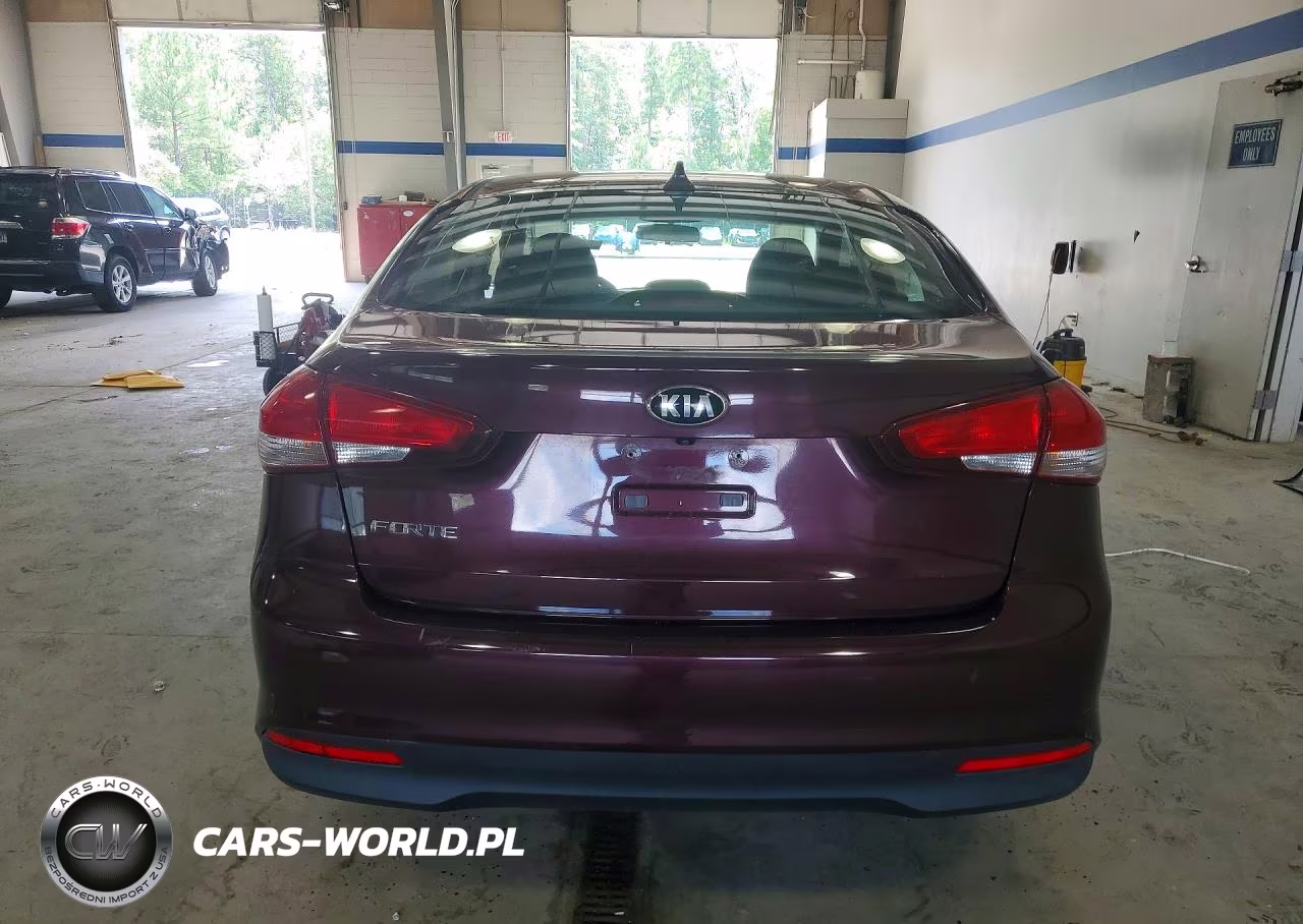 2018 Kia Forte Lx VIN:3KPFK4A78JE276362 - 6