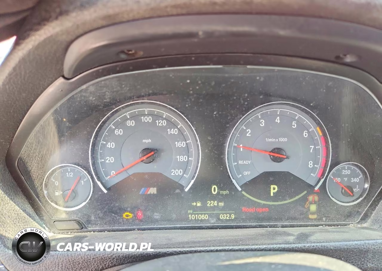 2018 BMW M3 VIN:WBS8M9C56J5K99994 - 9