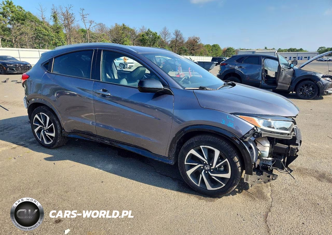 2020 Honda Hr-V Sport VIN:3CZRU6H18LM738037 - 4