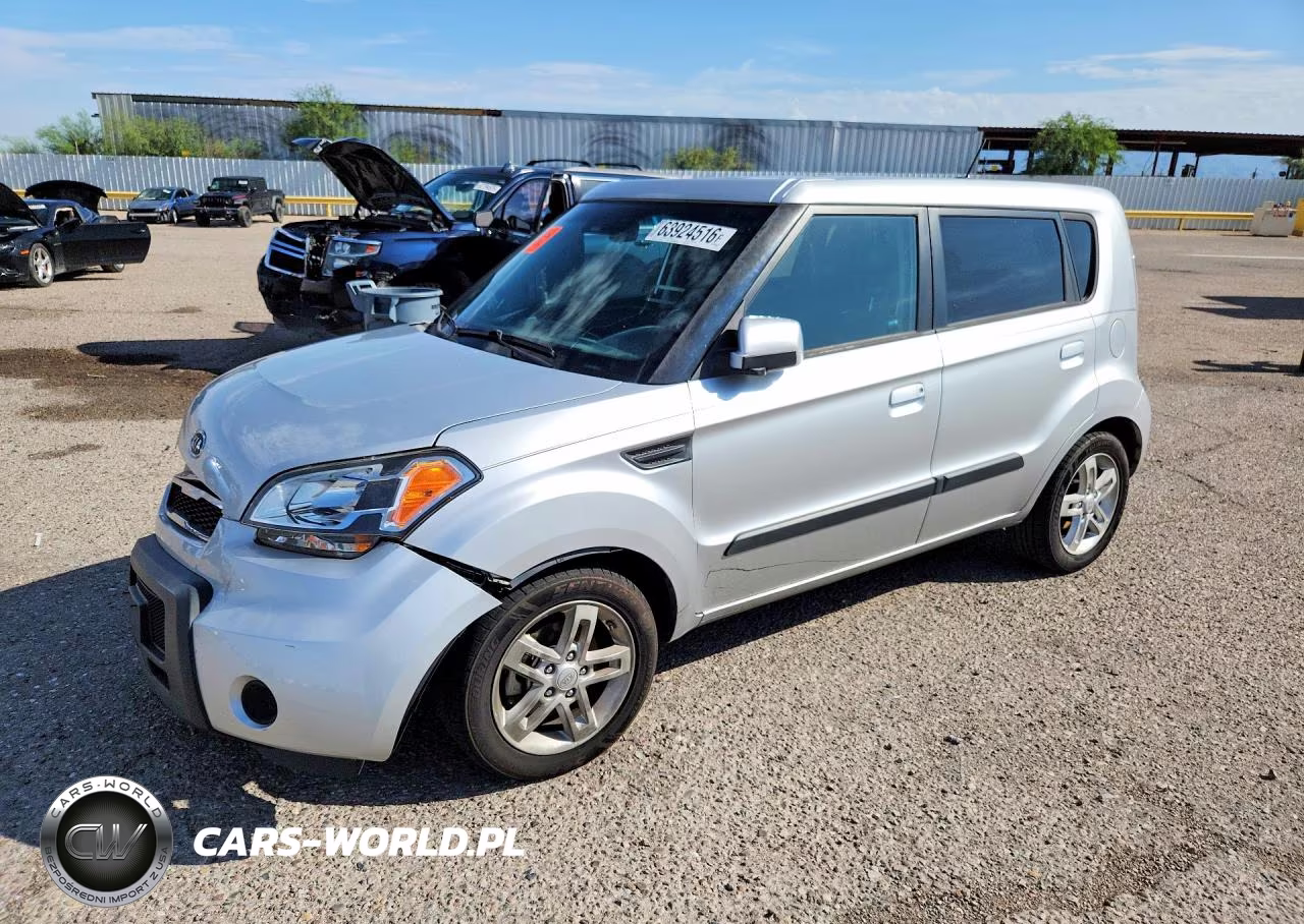 2010 Kia Soul +