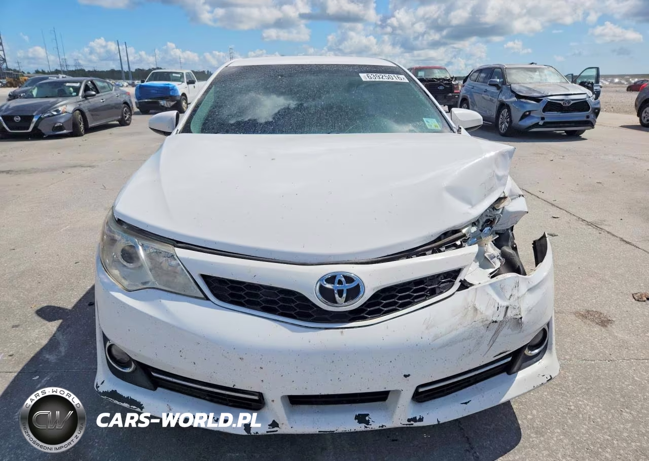 2014 Toyota Camry Se VIN:4T1BF1FK0EU306696 - 5