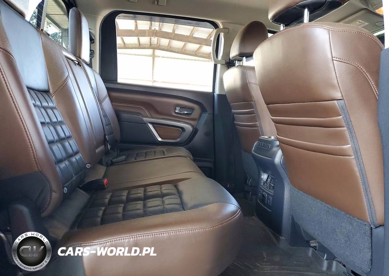2017 Nissan Titan Xd Platinum Reserve VIN:1N6BA1F43HN541464 - 10