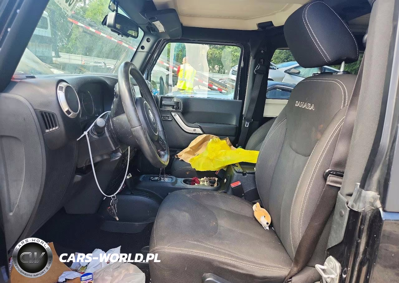 2017 Jeep Wrangler Sahara VIN:1C4AJWBG3HL558420 - 7