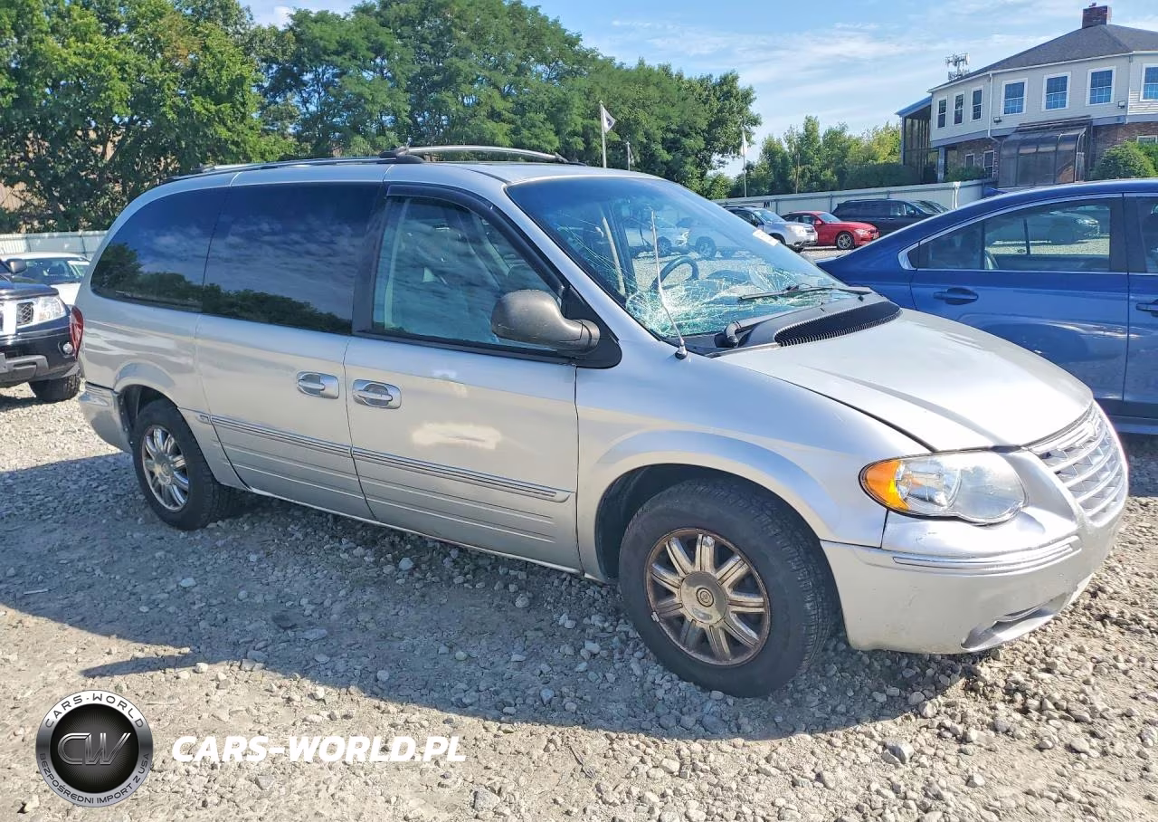 2005 Chrysler Town & Country Limited VIN:2C4GP64L15R233383 - 4