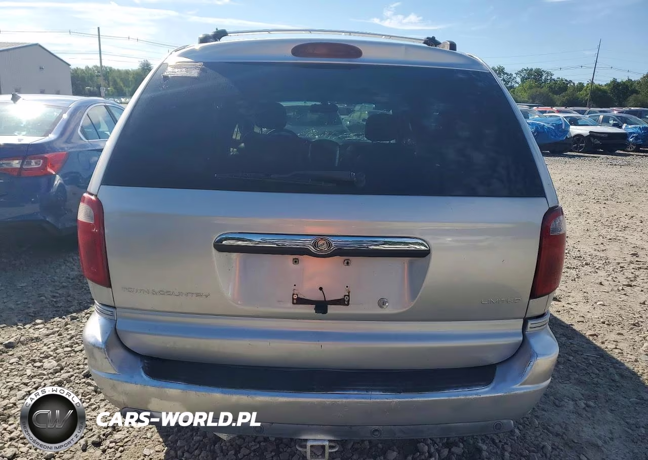 2005 Chrysler Town & Country Limited VIN:2C4GP64L15R233383 - 6