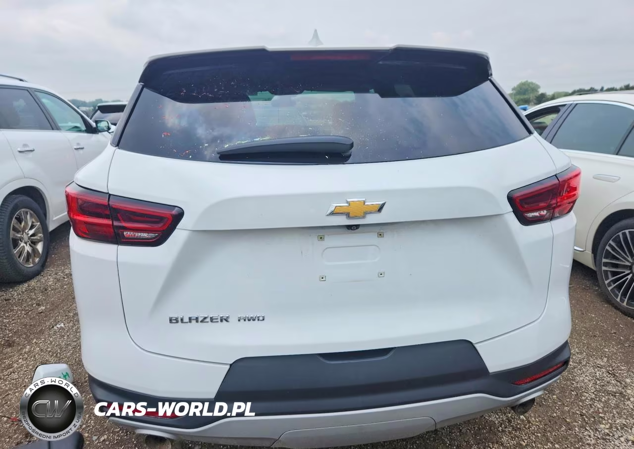 2023 Chevrolet Blazer 2Lt VIN:3GNKBHR4XPS213605 - 6