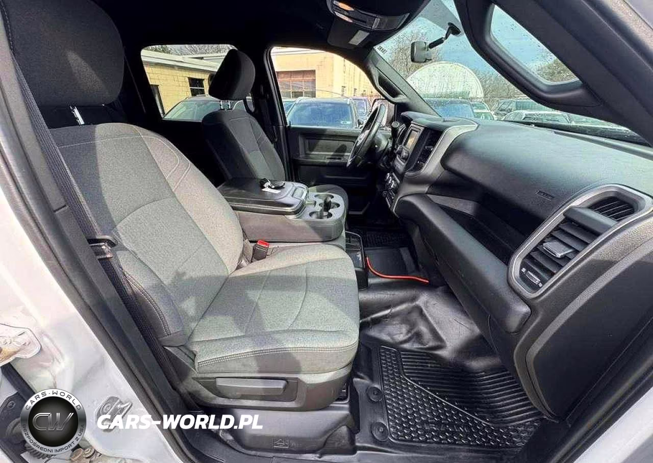 2022 Ram 3500 VIN:3C7WRTCL6NG246032 - 5
