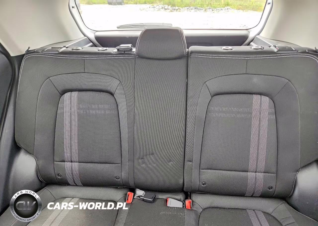 2024 Hyundai Venue Sel VIN:KMHRC8A34RU302060 - 10