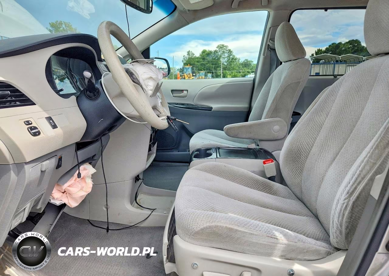 2011 Toyota Sienna Le VIN:5TDJK3DC9BS003967 - 7