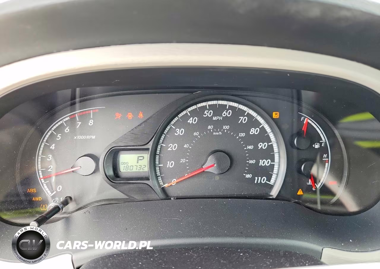 2011 Toyota Sienna Le VIN:5TDJK3DC9BS003967 - 9