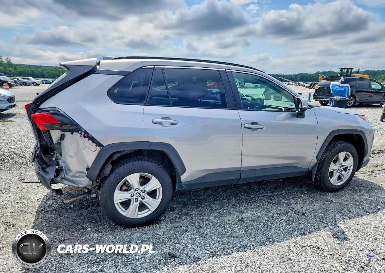 2020 Toyota Rav4 Xle VIN:2T3P1RFV7LC128143 - 3