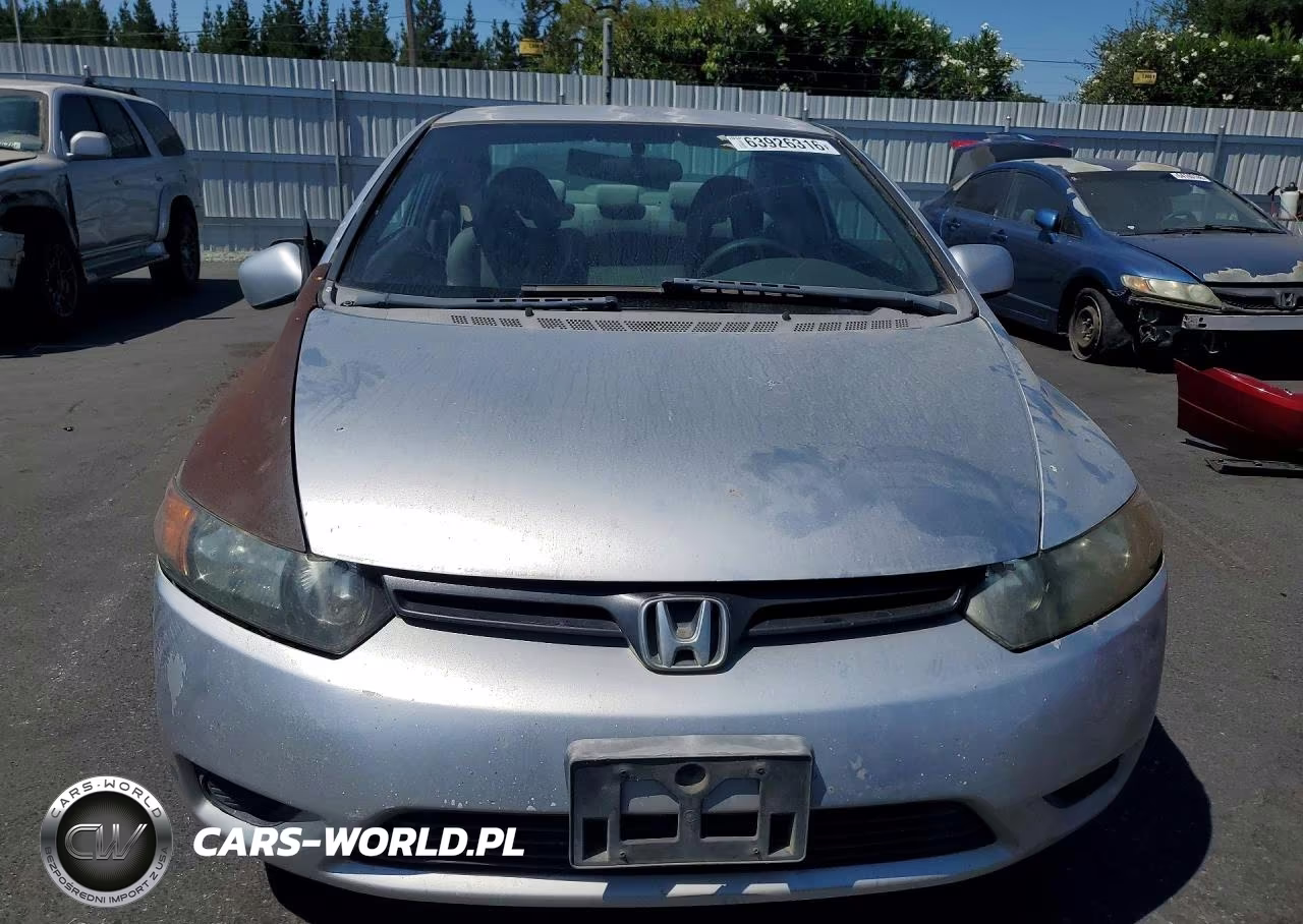 2008 Honda Civic Lx VIN:2HGFG126X8H553261 - 5