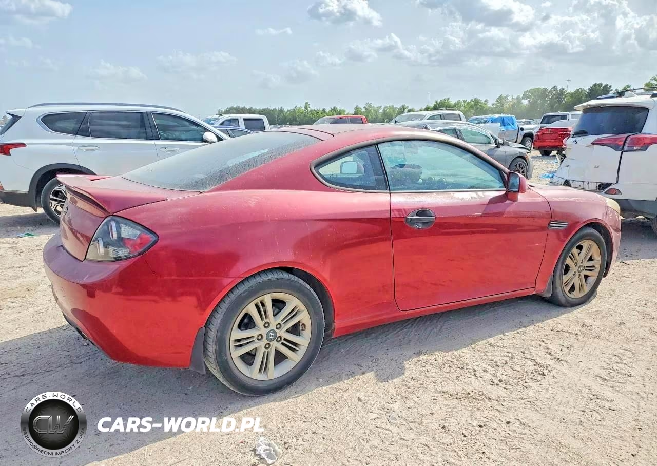 2008 Hyun Tiburon VIN:KMHHM66D38U277696 - 4