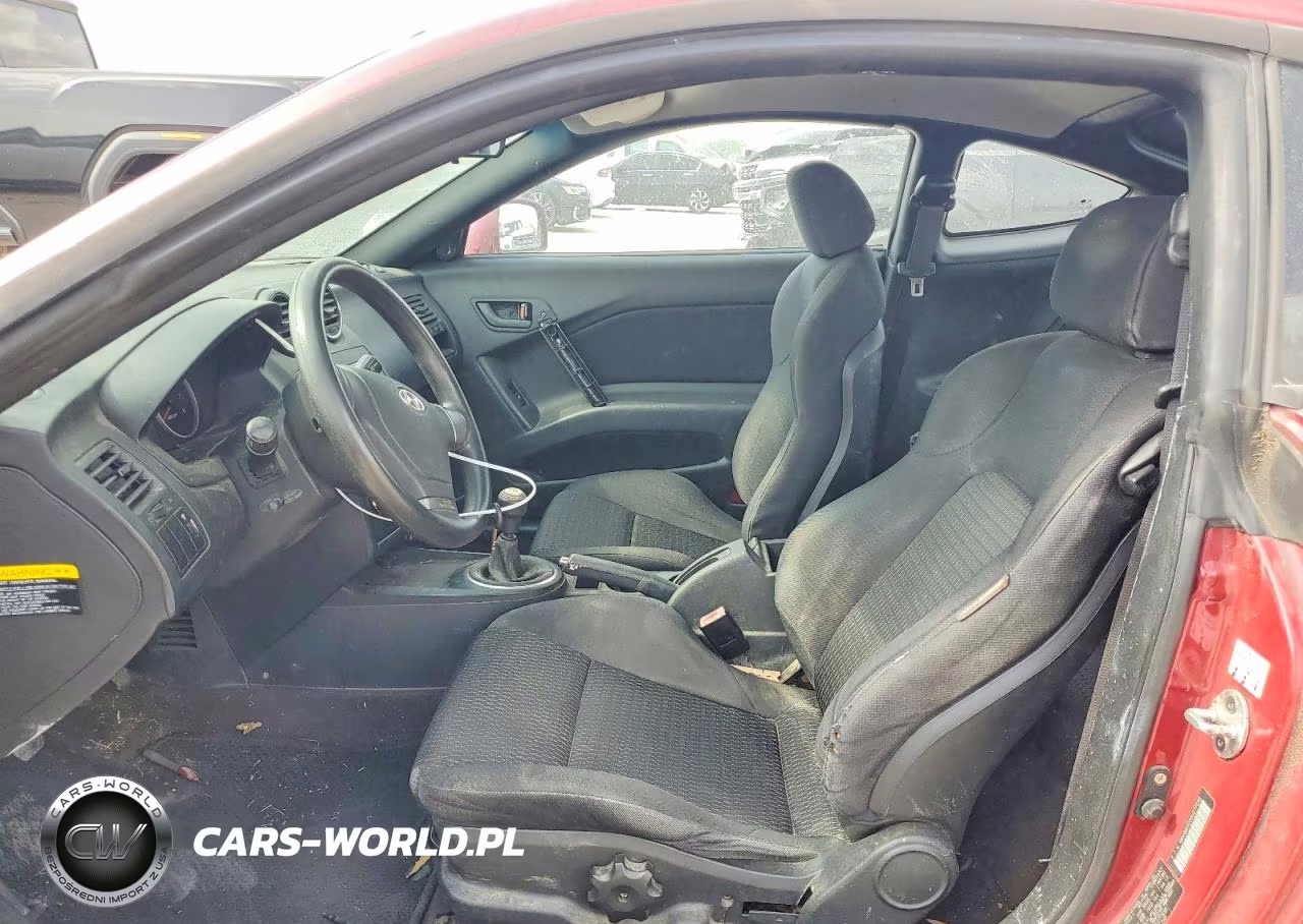 2008 Hyun Tiburon VIN:KMHHM66D38U277696 - 9