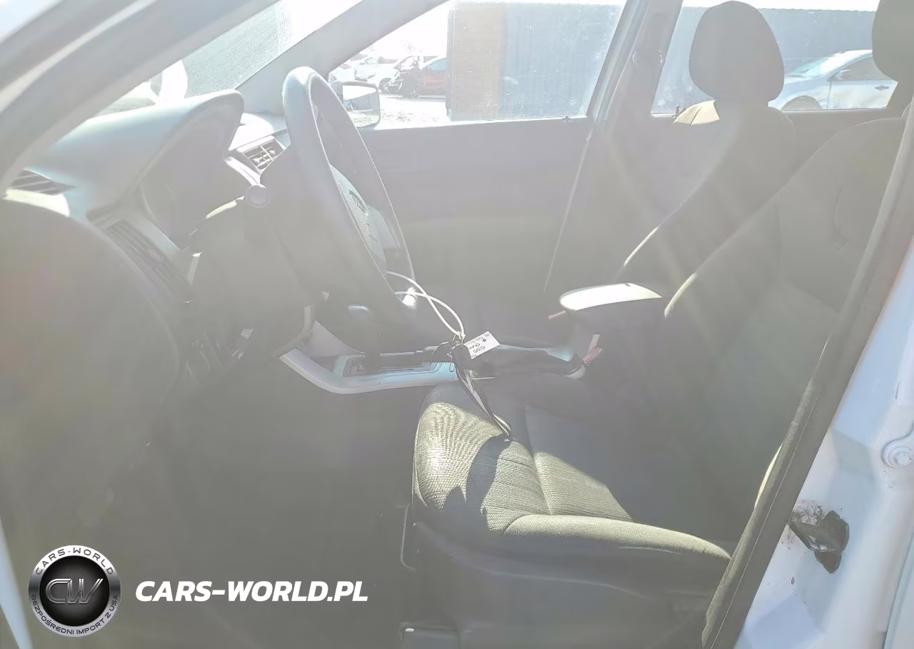 2008 Ford Focus Se VIN:1FAHP35N18W155353 - 7