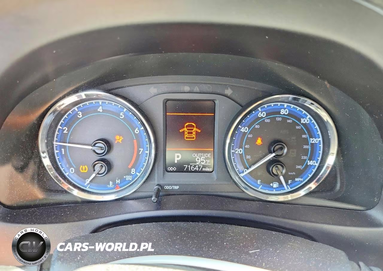 2019 Toyota Corolla Le VIN:5YFBURHE6KP925621 - 9